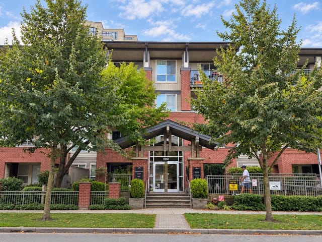 Apartment for sale in Richmond, Richmond, 203 9200 Ferndale Road, 263190714 | Realtylink.org