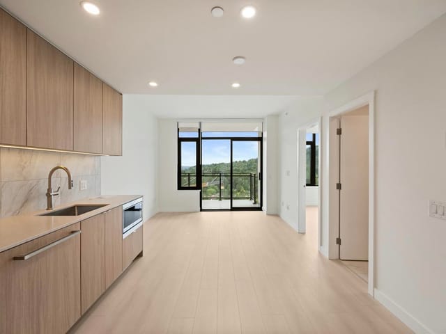 Apartment for rent in Coquitlam, Coquitlam, 2XXX 626 Claremont Street, 263190745 | Realtylink.org