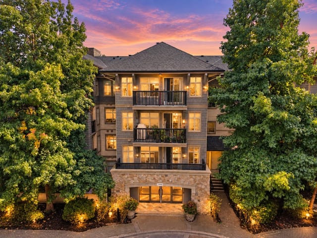 Apartment for sale in Coquitlam, Coquitlam, 303 2998 Silver Springs Boulevard, 263190785 | Realtylink.org