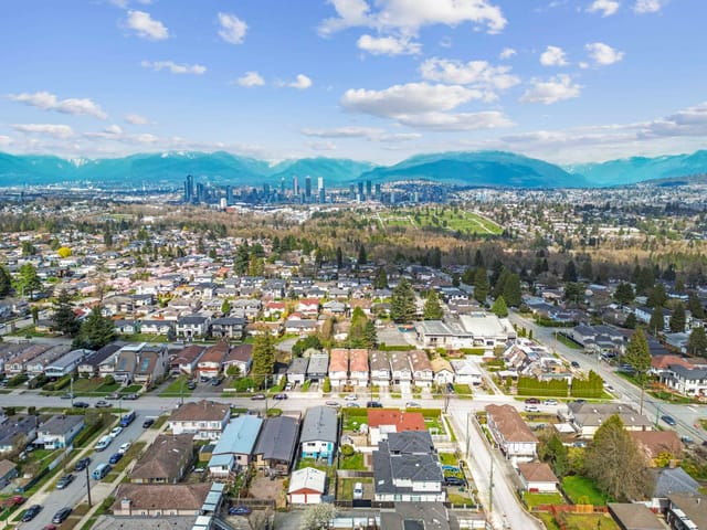 Apartment for sale in Burnaby, Burnaby South, 1405 6070 McMurray Avenue, 263190807 | Realtylink.org