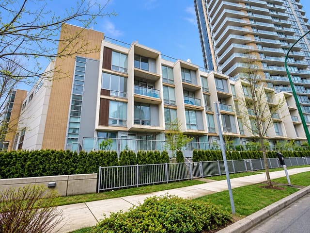 Apartment for sale in Burnaby, Burnaby South, 210 4808 Hazel Street, 263190859 | Realtylink.org