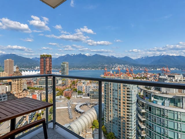 Apartment for sale in Vancouver, Vancouver West, 3505 688 Abbott Street, 263190944 | Realtylink.org