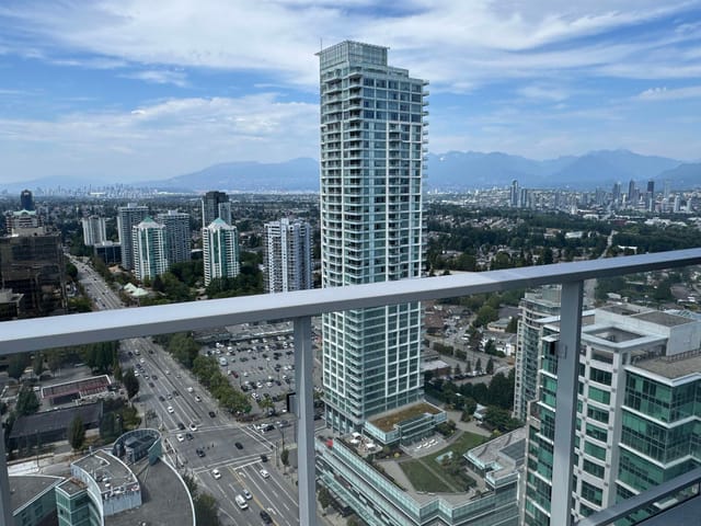 Apartment for sale in Burnaby, Burnaby South, 3304 6000 McKay Avenue, 263191007 | Realtylink.org
