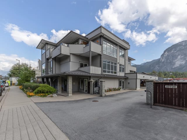 Other Property for sale in Squamish, Squamish, 37738 Third Avenue, 263191089 | Realtylink.org