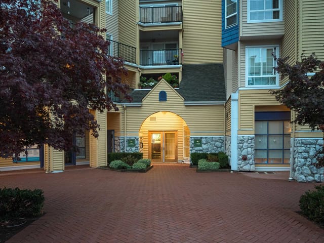 Apartment for sale in Delta, Tsawwassen, 205 1363 56 Street, 263191108 | Realtylink.org
