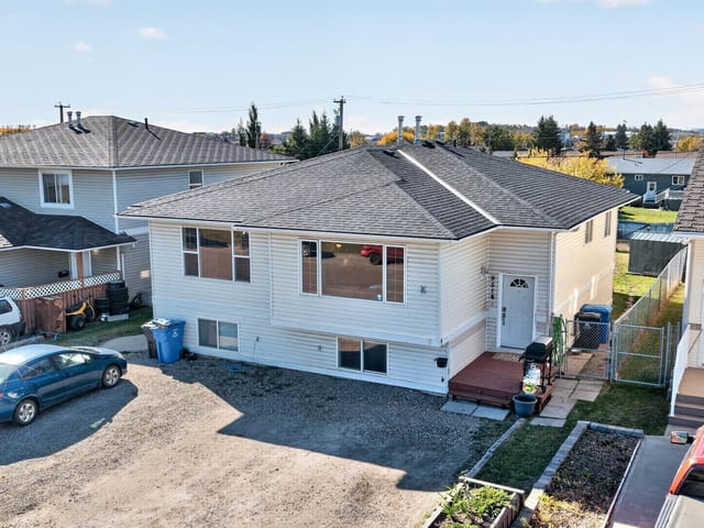1/2 Duplex for sale in Fort St. John, Fort St. John, 8516 86 Street, 263191257 | Realtylink.org