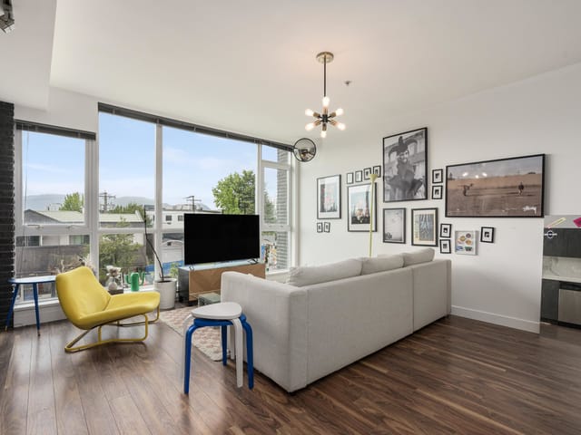 Apartment for sale in Vancouver, Vancouver East, 208 2511 Quebec Street, 263191329 | Realtylink.org