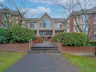 Apartment for sale in Burnaby, Burnaby South, 2 5635 Patterson Avenue, 263191402 | Realtylink.org