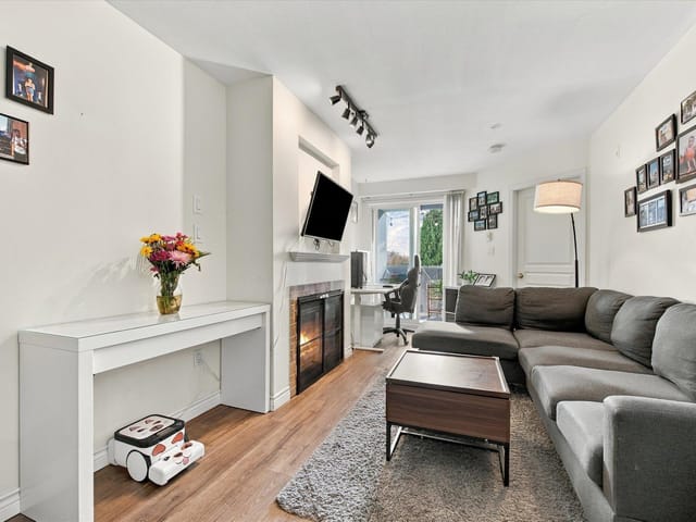 Apartment for sale in Vancouver, Vancouver East, 323 760 Kingsway, 263191430 | Realtylink.org