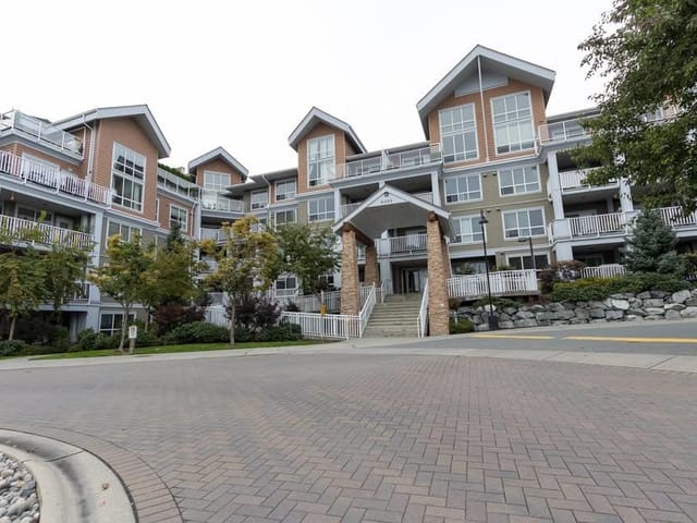 Apartment for rent in Surrey, Cloverdale, 308 6490 194 Street, 263191444 | Realtylink.org