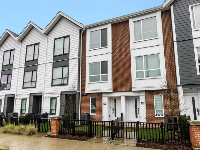 Townhouse for sale in Abbotsford, Abbotsford, 44 2886 Montrose Avenue, 263191463 | Realtylink.org