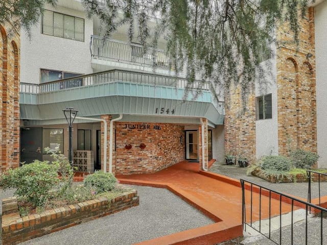 Apartment for sale in White Rock, South Surrey White Rock, 207 1544 Fir Street, 263191560 | Realtylink.org