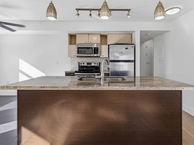 Apartment for sale in Delta, N. Delta, 204 7445 120 Street, 263191579 | Realtylink.org