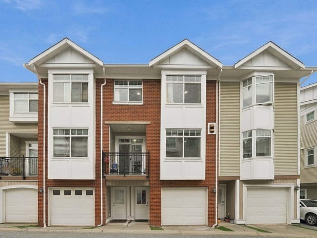 Townhouse for sale in Surrey, Cloverdale, 36 19551 66 Avenue, 263191634 | Realtylink.org