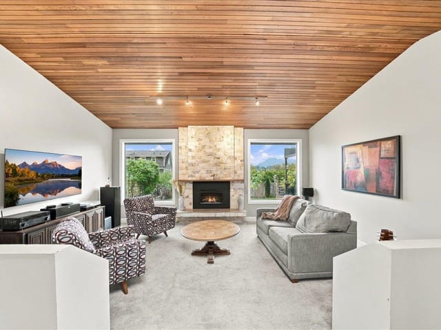 House for sale in Maple Ridge, Maple Ridge, 12461 Meadow Brook Place, 263191668 | Realtylink.org