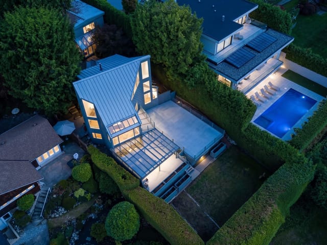 House for sale in West Vancouver, West Vancouver, 975 Aubeneau Crescent, 263191712 | Realtylink.org