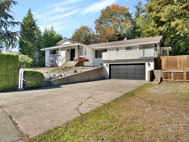 House for sale in Surrey, South Surrey White Rock, 13811 17 Avenue, 263191716 | Realtylink.org
