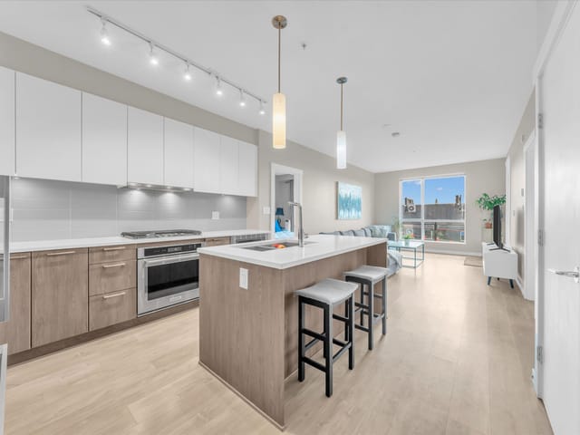 Apartment for sale in North Vancouver, North Vancouver, 303 625 E 3rd Street, 263191848 | Realtylink.org