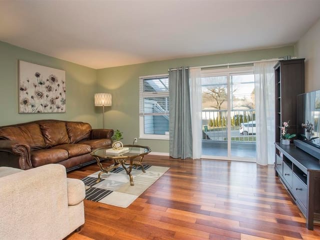 House for rent in Burnaby, Burnaby North, 9890 Lyndhurst Street, 263191955 | Realtylink.org