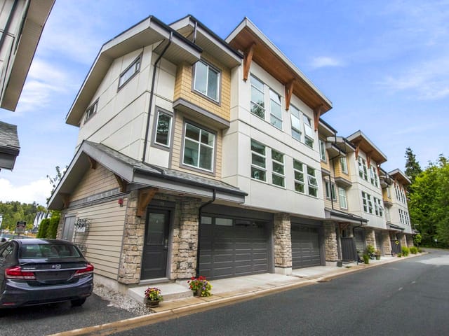 Townhouse for sale in Squamish, Squamish, 19 39548 Loggers Lane, 263191985 | Realtylink.org