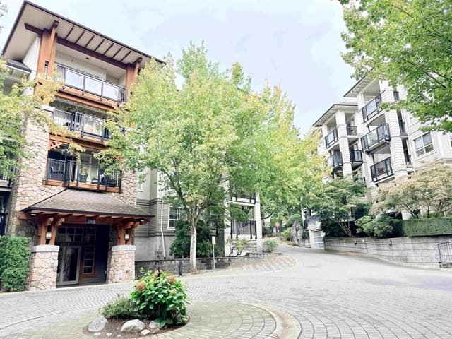 Apartment for sale in Coquitlam, Coquitlam, 212 2958 Silver Springs Boulevard, 263192005 | Realtylink.org