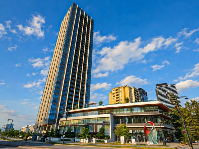 Apartment for sale in Surrey, North Surrey, 2410 10448 University Drive, 263192007 | Realtylink.org