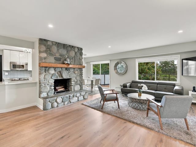 House for sale in North Vancouver, North Vancouver, 1103 Cloverley Street, 263192083 | Realtylink.org