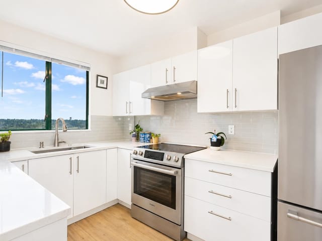 Apartment for sale in New Westminster, New Westminster, 1205 420 Carnarvon Street, 263192104 | Realtylink.org