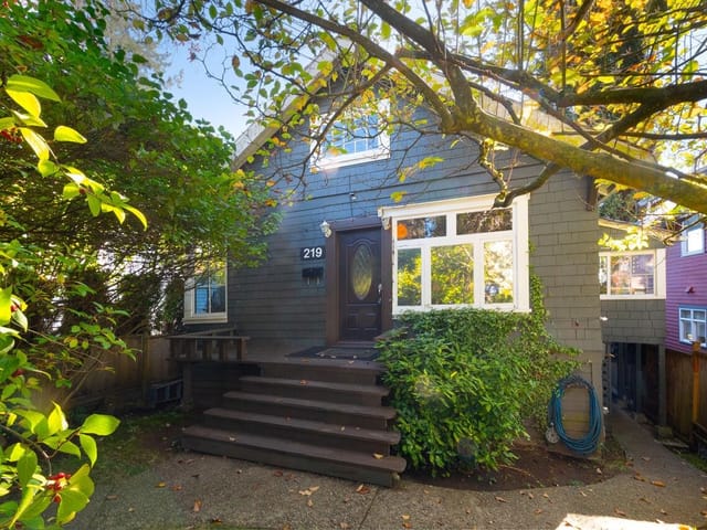 House for sale in North Vancouver, North Vancouver, 219 E 29th Street, 263192137 | Realtylink.org
