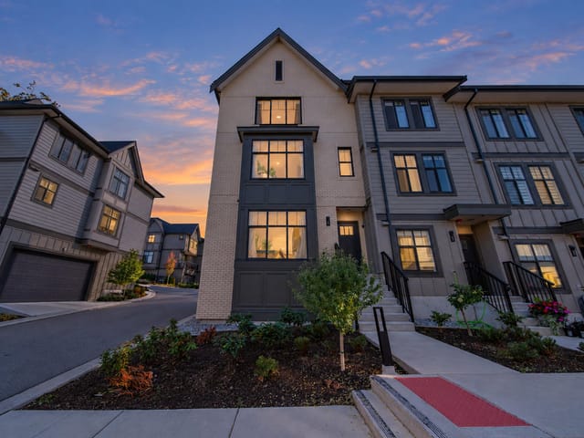 Townhouse for sale in Surrey, South Surrey White Rock, 74 2350 165 Street, 263192229 | Realtylink.org