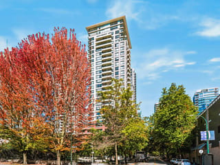 Apartment for sale in Vancouver, Vancouver West, 2105 977 Mainland Street, 263192316 | Realtylink.org