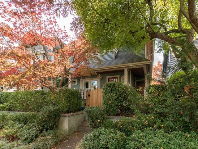 1/2 Duplex for sale in Vancouver, Vancouver East, 850 E 10th Avenue, 263192480 | Realtylink.org