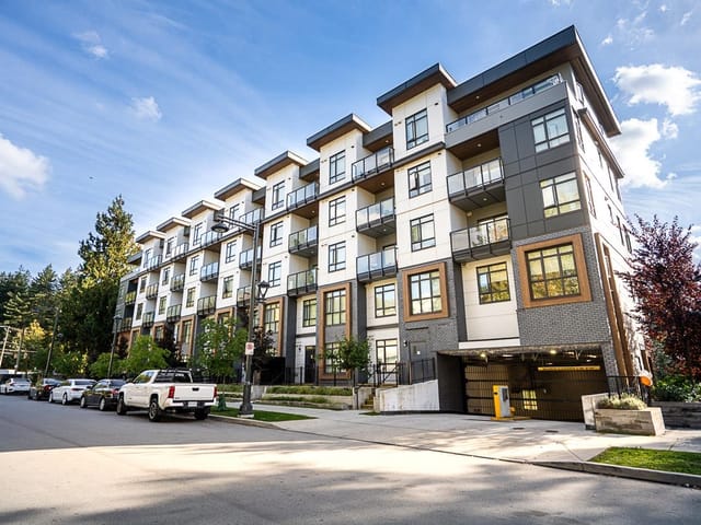 Apartment for rent in Surrey, North Surrey, 420 13968 Laurel Drive, 263192527 | Realtylink.org