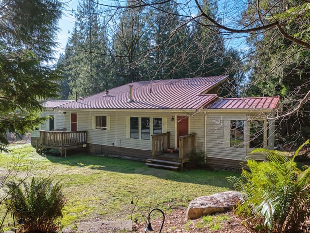 House for sale in Sechelt, Sunshine Coast, 7103 Sechelt Inlet Road, 263192604 | Realtylink.org