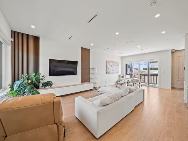 House for sale in Vancouver, Vancouver East, 742 E 58th Avenue, 263192623 | Realtylink.org