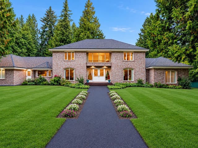 House for sale in Surrey, South Surrey White Rock, 13511 Woodcrest Drive, 263192699 | Realtylink.org