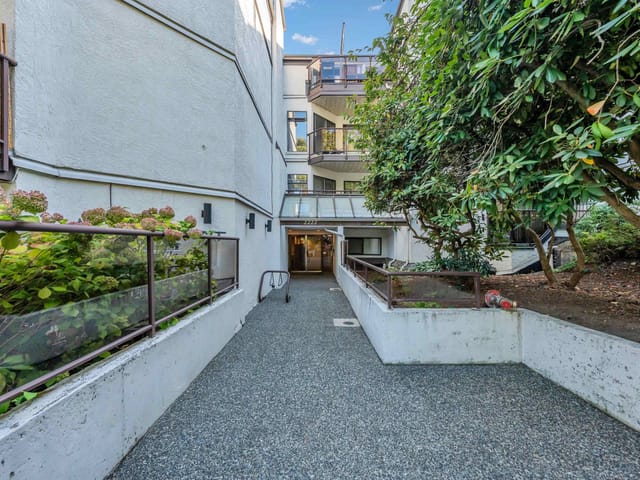 Apartment for sale in Vancouver, Vancouver East, 110 2222 Prince Edward Street, 263192713 | Realtylink.org