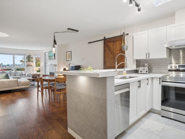 Apartment for sale in Vancouver, Vancouver East, 305 1707 Charles Street, 263192786 | Realtylink.org