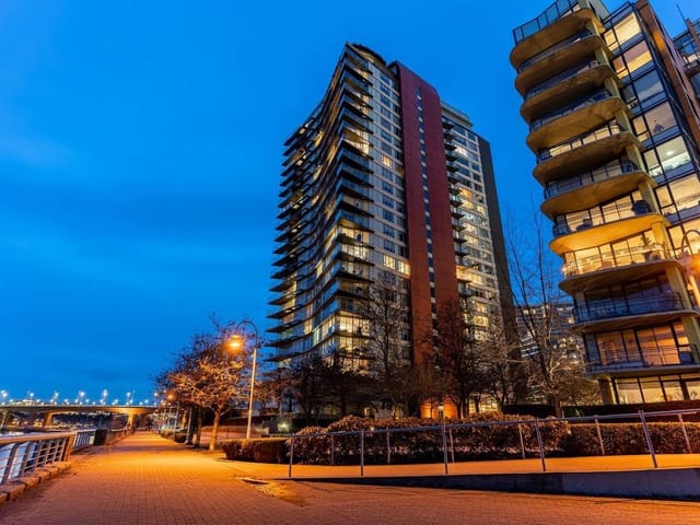 Apartment for sale in Vancouver, Vancouver West, 2705 8 Smithe Mews, 263192915 | Realtylink.org