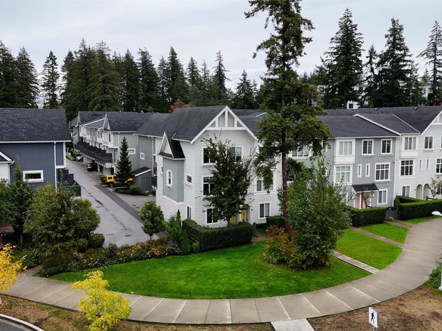Townhouse for sale in Surrey, South Surrey White Rock, 58 16678 25 Avenue, 263192986 | Realtylink.org