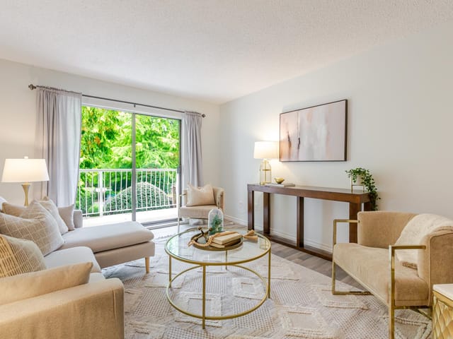 Apartment for sale in Surrey, South Surrey White Rock, 203 12890 17 Avenue, 263193101 | Realtylink.org