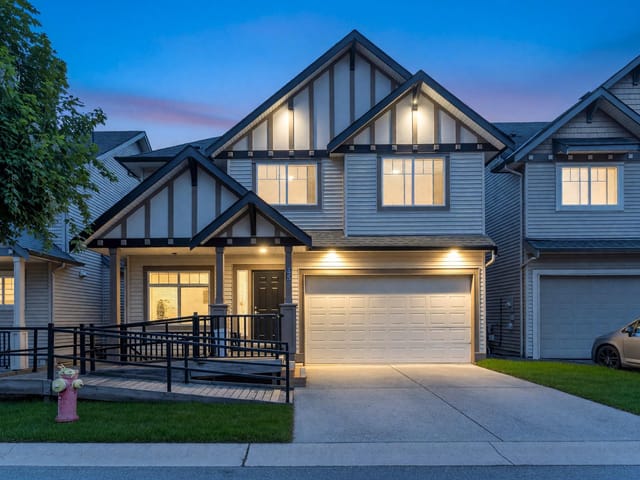 Townhouse for sale in Surrey, Cloverdale, 35 6195 168 Street, 263193204 | Realtylink.org