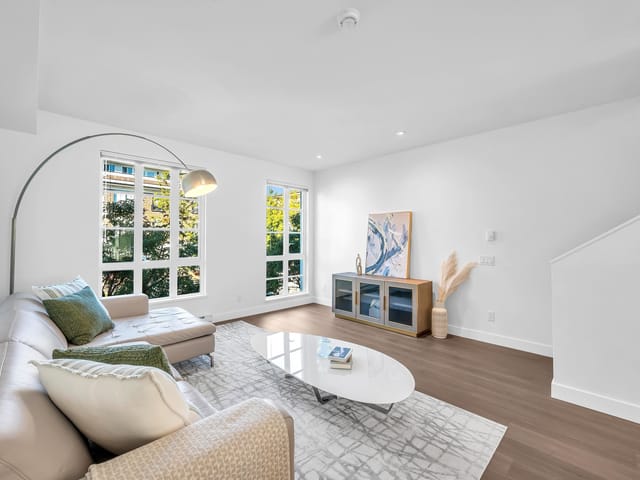 Townhouse for sale in Coquitlam, Coquitlam, 102 548 Foster Avenue, 263193278 | Realtylink.org
