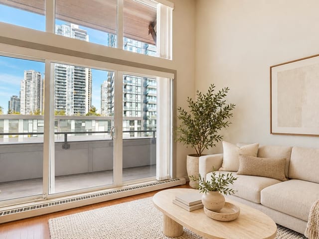 Apartment for sale in Burnaby, Burnaby South, 406 6875 Dunblane Avenue, 263193509 | Realtylink.org
