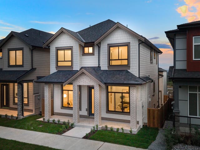 House for sale in Surrey, South Surrey White Rock, 16734 20 Avenue, 263193540 | Realtylink.org