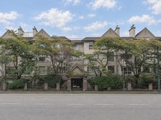 Apartment for sale in Vancouver, Vancouver West, 208 5650 Oak Street, 263193553 | Realtylink.org