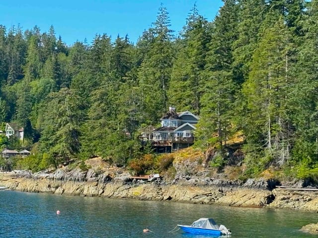 House for sale in Gambier Island, Sunshine Coast, 890 the Grove Road, 263193566 | Realtylink.org