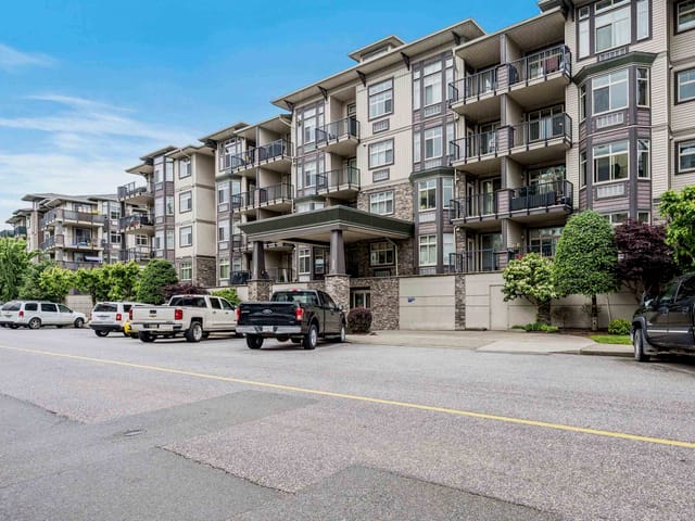 Apartment for sale in Chilliwack, Chilliwack, 412 45893 Chesterfield Avenue, 263193630 | Realtylink.org