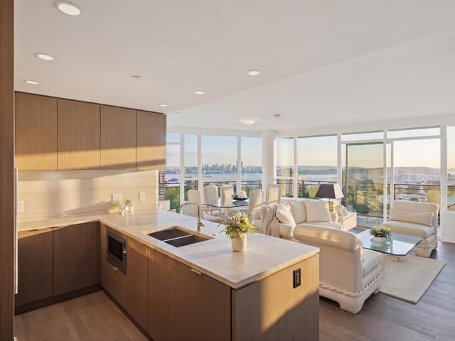 Apartment for sale in North Vancouver, North Vancouver, 906 112 E 13th Street, 263193669 | Realtylink.org