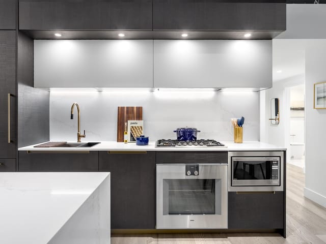 Apartment for sale in Vancouver, Vancouver West, 501 2323 Fir Street, 263193740 | Realtylink.org